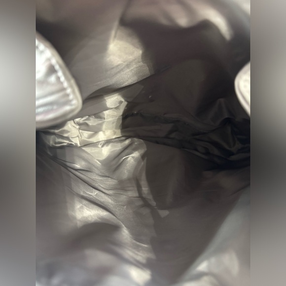 New gray backpack - Picture 9 of 9